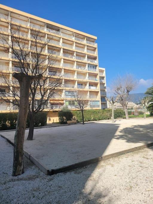 Residence Les Cyclades ル・ラヴァンドゥー エクステリア 写真